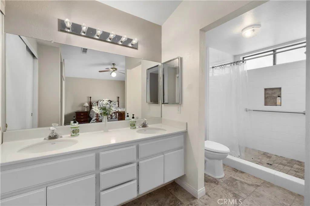 44239 Fenner, Lancaster, California 93536 home-pic-24